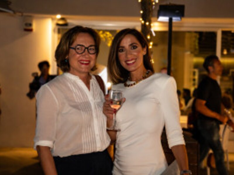 La nuova Cayenne - Further, together