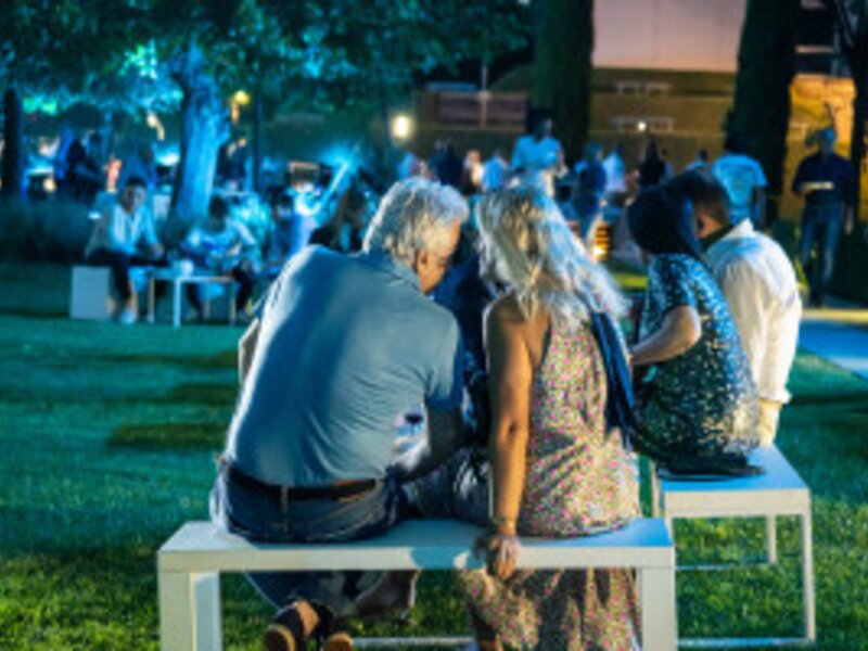 La nuova Cayenne - Further, together