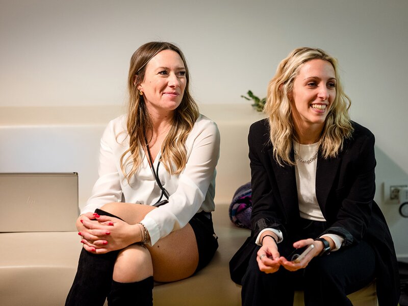 Women Happy Hour di Natale