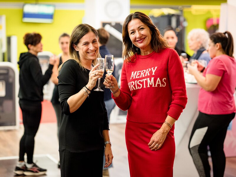 Women Happy Hour di Natale